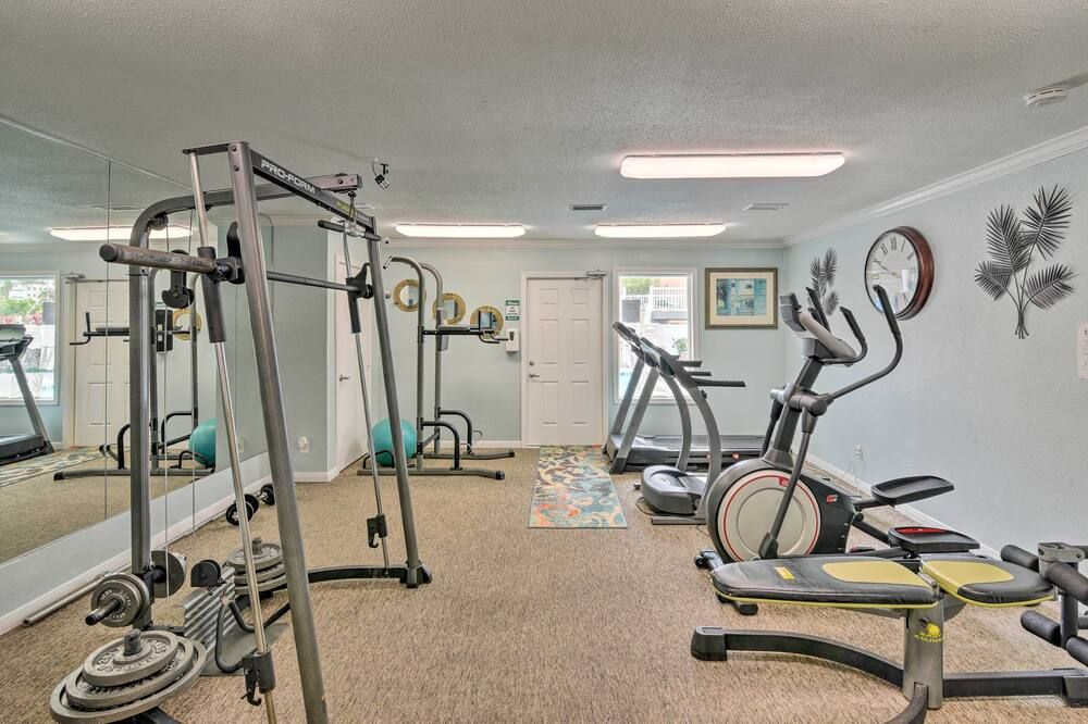Bay View, Pool Access: Romantic Galveston Retreat! - Galveston - Gym
