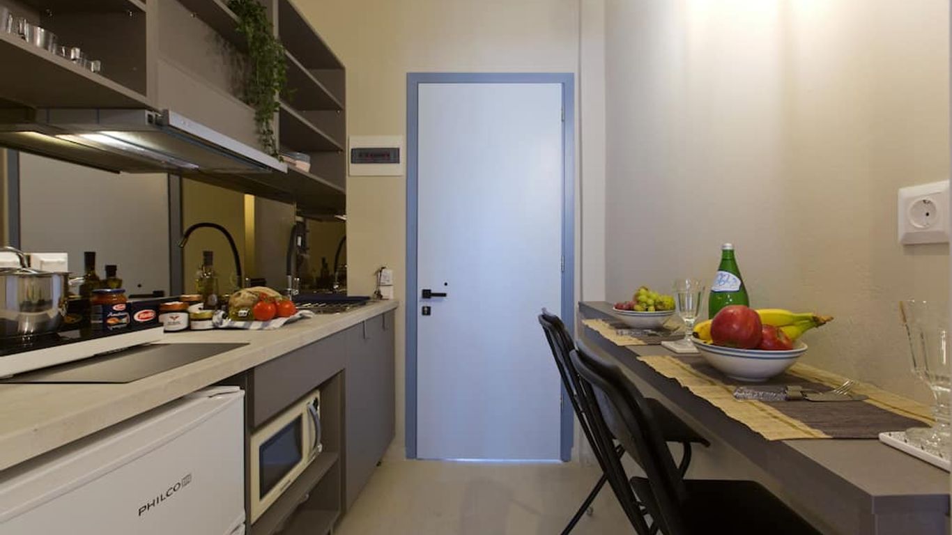 Loc Hospitality Urban Suites