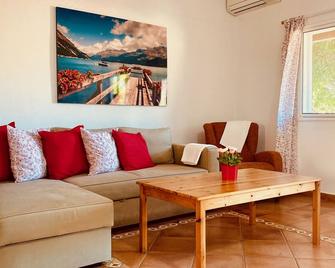Casa de Las Flores - Cruce de Arinaga - Living room