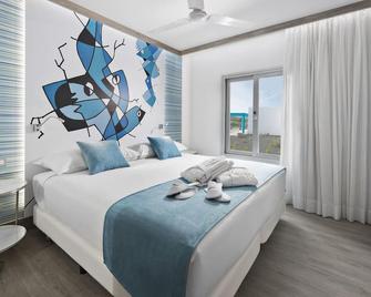 Elba Lanzarote Royal Village Resort - Playa Blanca - חדר שינה
