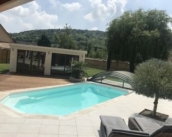 Les Chambres du Bonheur - Pacy-sur-Eure - Piscina