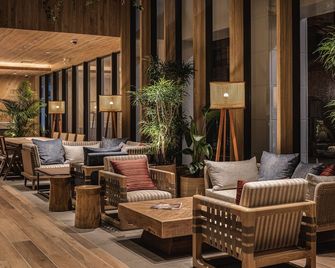 Nest Hotel Naha Kumoji - נאהא - טרקלין