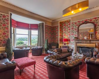 Cuillin Hills Hotel - Portree - Oturma odası