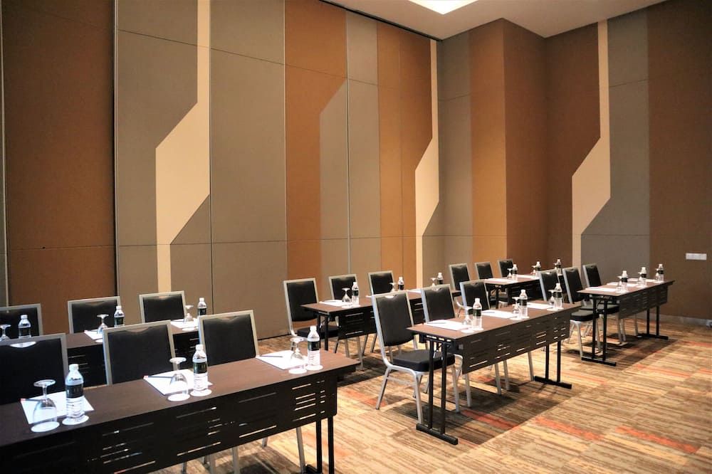 Ksl Esplanade Hotel With Hot Spring - Klang - Meetingraum