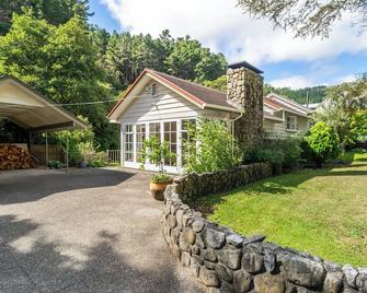 Pinehaven Cottage - Upper Hutt - Edificio