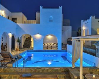 Aella Residence - Naousa - Piscină