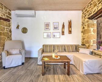 Apartments Panethimos - Panethimos - Sala de estar