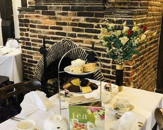 Brook Red Lion Hotel - Colchester
