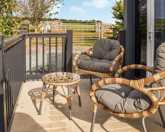 1 bedroom accommodation in Barrow-in-Furness - Barrow-in-Furness - Balcony