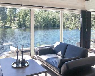 Three-Bedroom Holiday Home in Boras - Borås - Living room