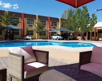 هوتل سيكومورو - تشيهواهوا - حوض السباحة