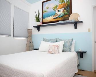 Tangerine Sunsets Castaway by the sea - Nassau - Bedroom