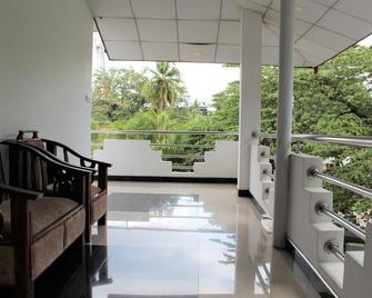 The Sisara - Kataragama - Balcony