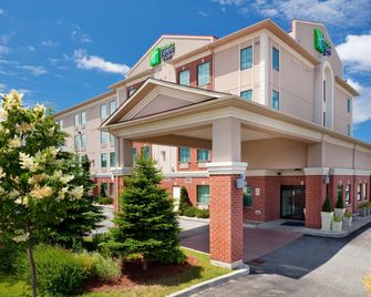 Holiday Inn Express & Suites Barrie By IHG - Barrie - Bina