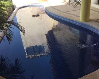 Cabaña 1 Playa La Ropa Zihuatanejo - Zihuatanejo - Piscina