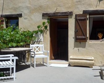 Gîte D'Aliège - Péone - Patio