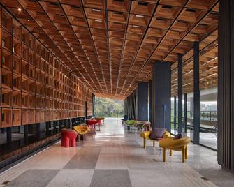 The Gaia Hotel Bandung - Lembang - Lobby