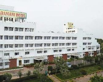 Sivaranjani Hotel - Hosūr - Building