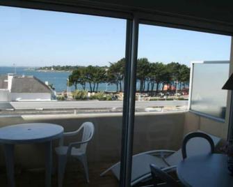 Studio With Beautiful Sea View Exceptional 50m From The Beach Without Opposite - Bénodet - Balcony