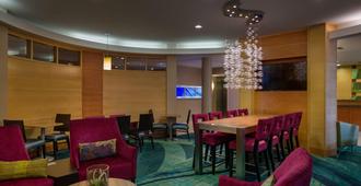 SpringHill Suites by Marriott St. Petersburg- Clearwater - קלירווטר - מסעדה