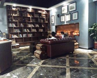 James Joyce Coffetel Bozhou Tangwang Road - Bozhou