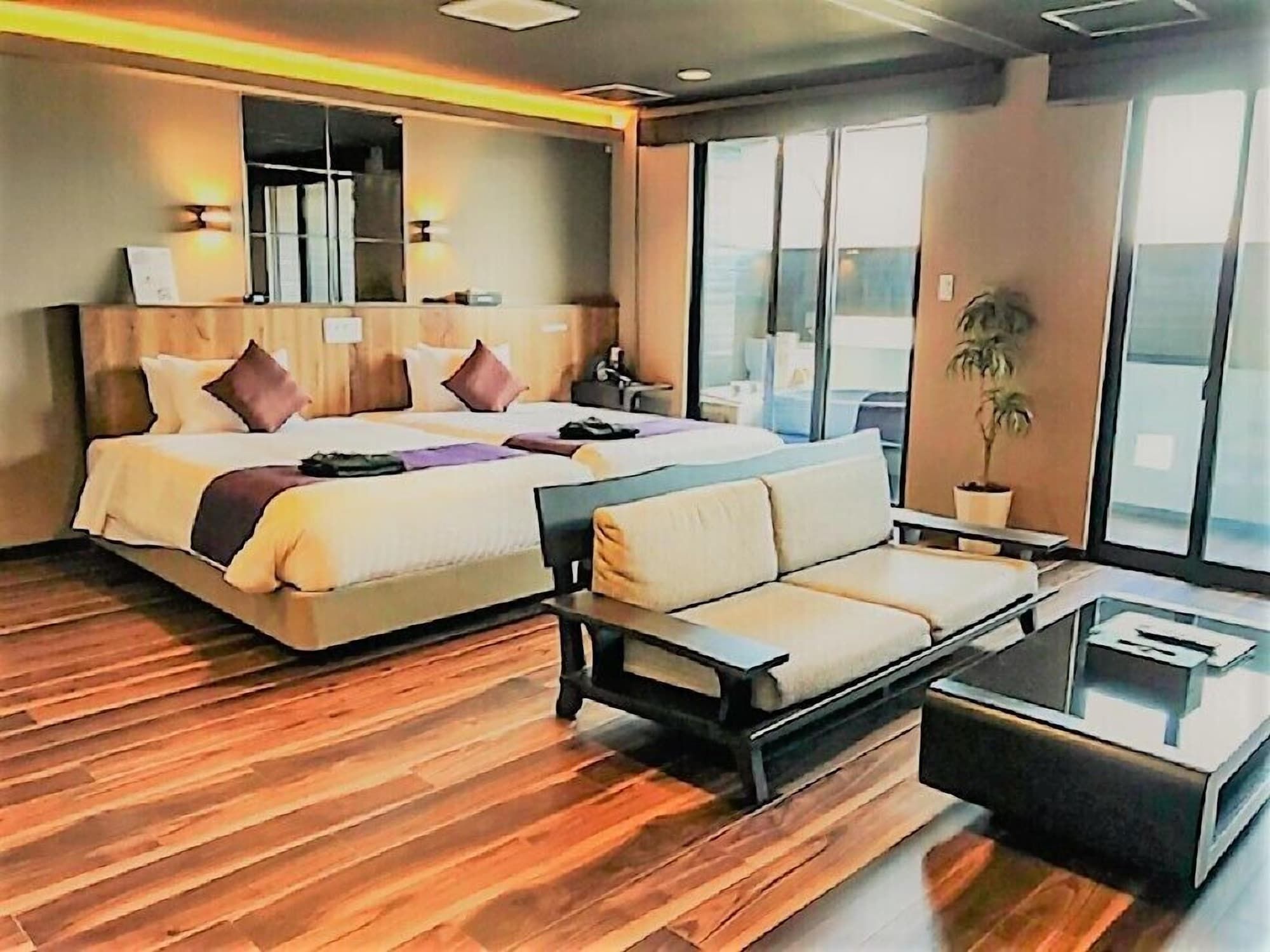 Livemax Resort Aki Miyahama Onsen - Hatsukaichi