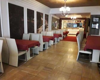 Hotel Sara & Spa - Pristina - Restaurant