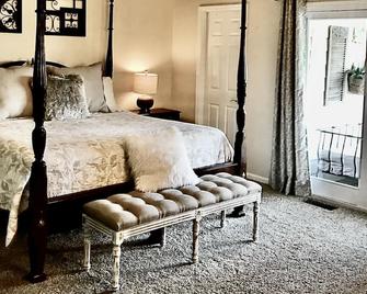 Great views of the New River close to Savannah and Hilton Head. - Hardeeville - Bedroom