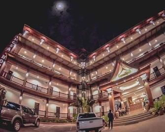 Dongsay Hotel Thakhek - Thakhèk - Building