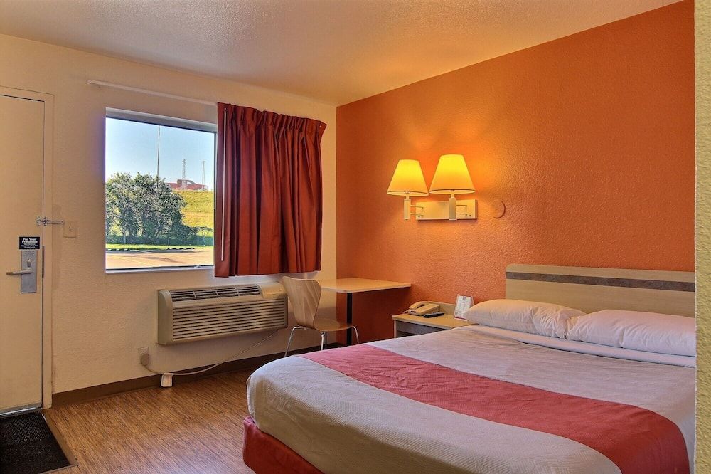 Motel 6 Bismarck - Bismarck - Schlafzimmer