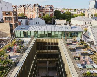 Lyf Gambetta Paris - París - Patio