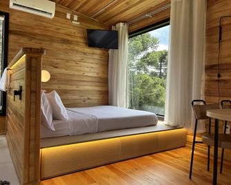 Chalés incríveis com banheira de hidromassagem e vista encantadora - Urubici - Chambre