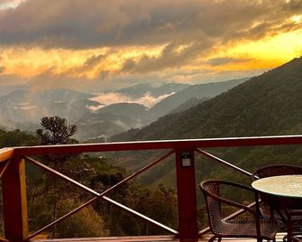 Chalé Sossego da Montanha - Rancho Queimado - Rancho Queimado - Varanda