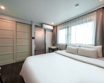 Anyang Illowa Hotel - Anyang - Chambre