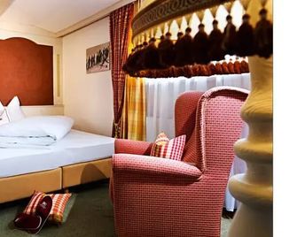 Hotel & Chalet Madlochblick - Лех-на-Арльберг