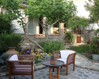 Goldsmith House, Selcuk. Ephesus Holiday Rentals - 塞爾丘克 - 天井