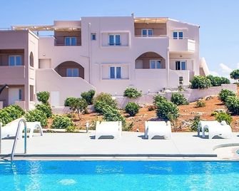 Evelyn Hotel - Stavros - Будівля