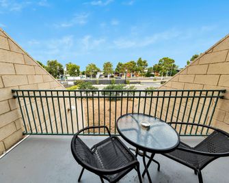 Bendigo Motor Inn - Bendigo - Parveke