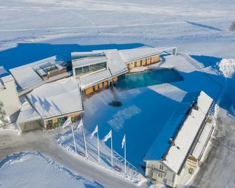 Cape East - Haparanda - Pool