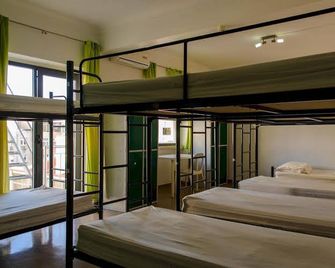 Hans Brinker Hostel Lisbon - Lisbon - Bedroom