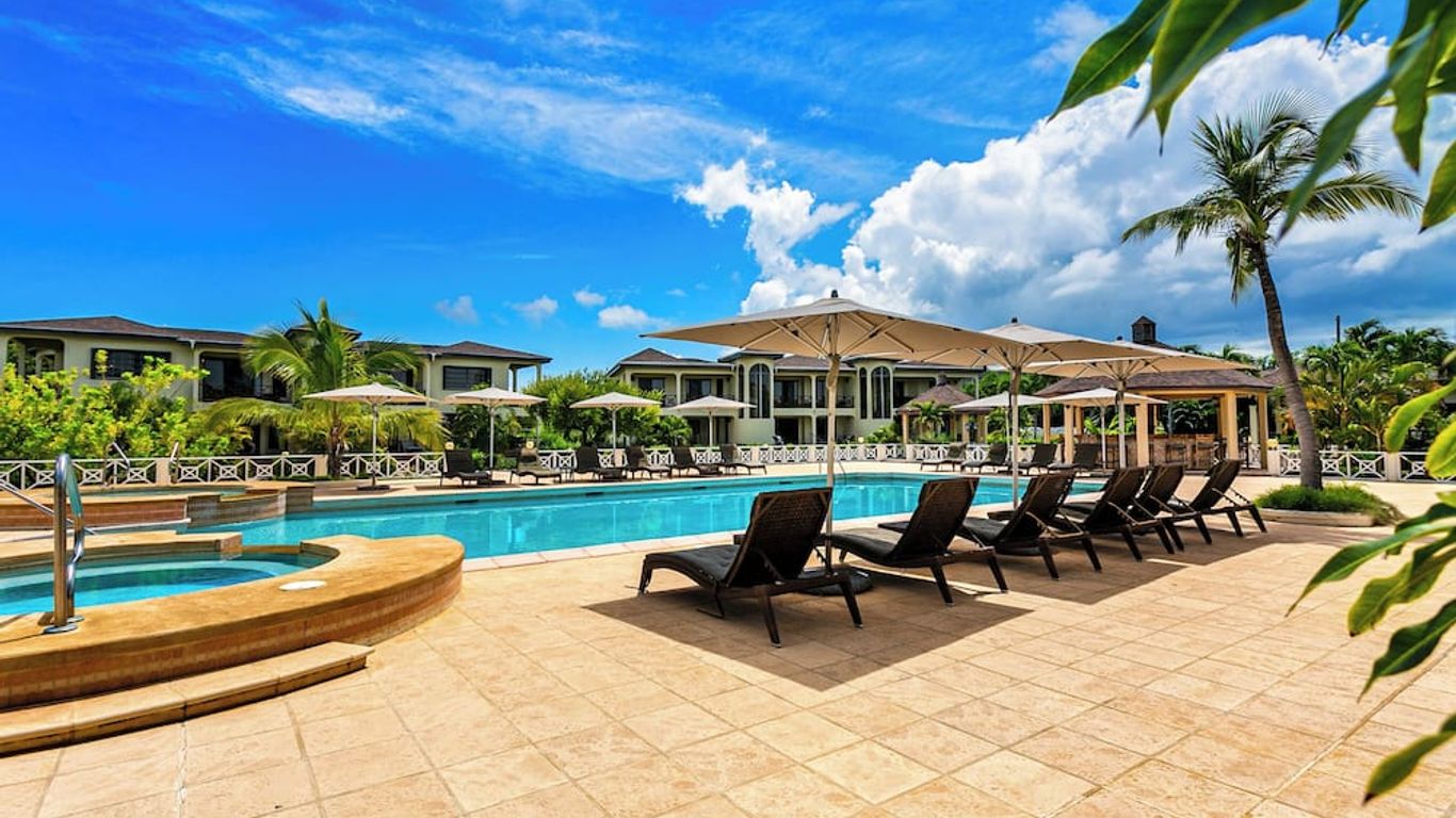 Paradise Cove Resort