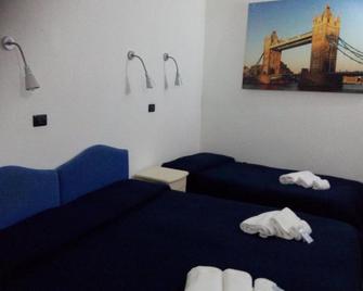B&B Centro Storico - Caltanissetta - Habitación