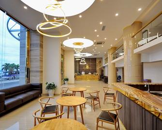 Lenid Ocean View Hotel - Nha Trang - Recepción