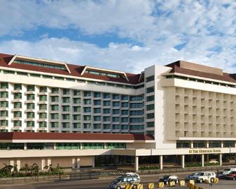 The Heritage Hotel Manila - Manila - Building