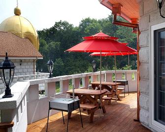 Elf Resort Hotel - Pyeongchang - Balkon