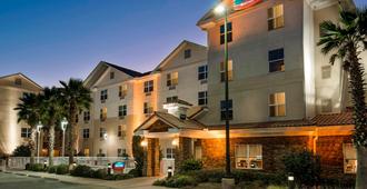 TownePlace Suites by Marriott Pensacola - Pensacola - Byggnad