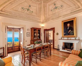 Casa Marina - Positano - Jadalnia