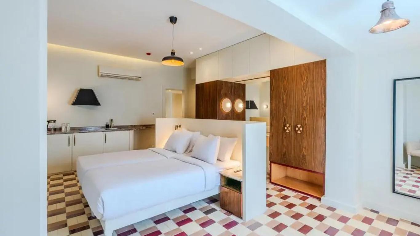 Longchamps l Zamalek l Boutique Hotel with Breakfast