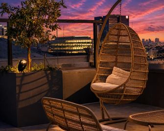 Whisky Hotel - Los Angeles - Balcony