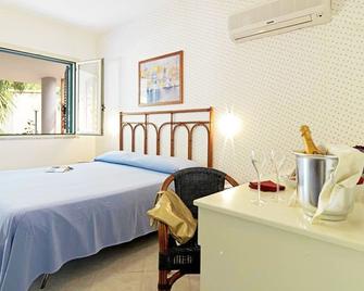 Villaggio Le Palme - Ascea - Schlafzimmer
